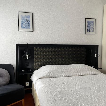 Hotel Le Flore Fréjus Eksteriør billede