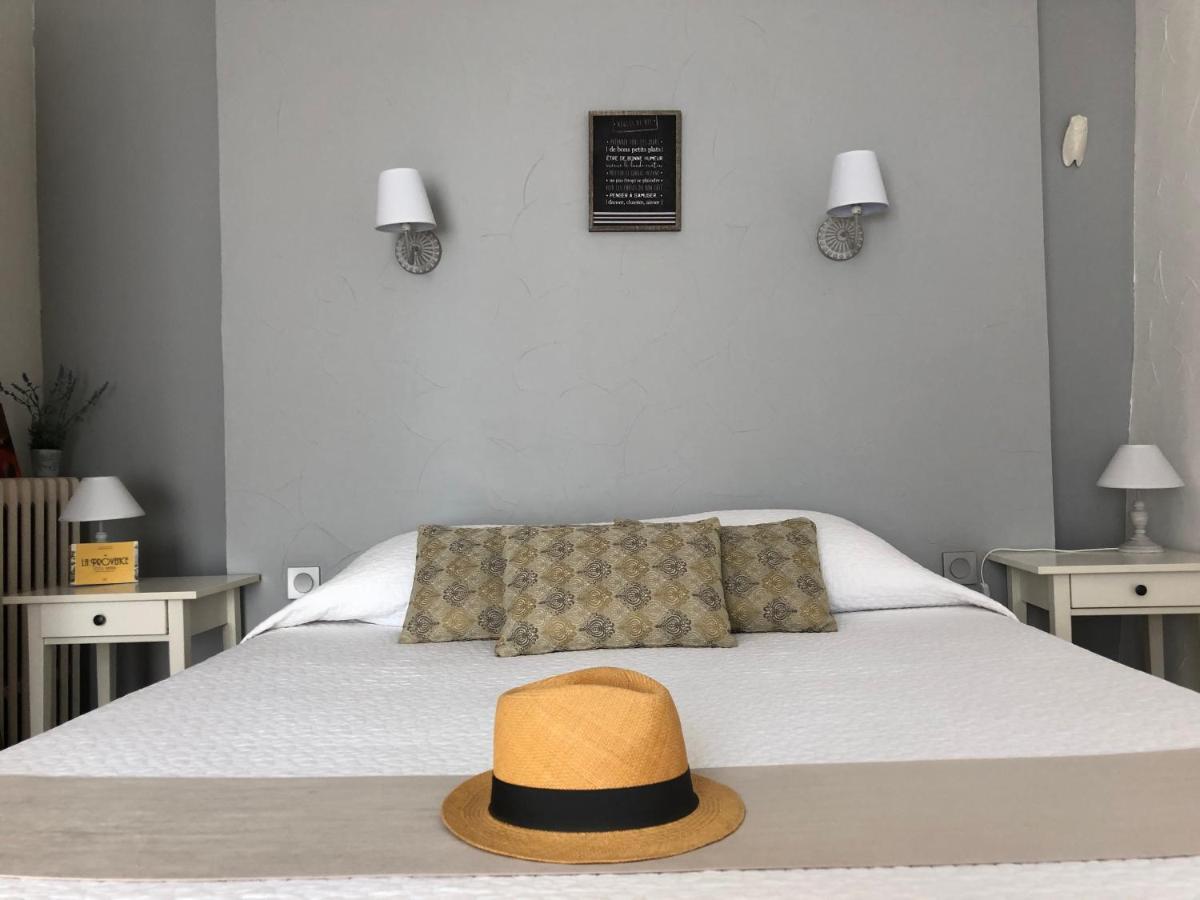 Hotel Le Flore Fréjus Eksteriør billede