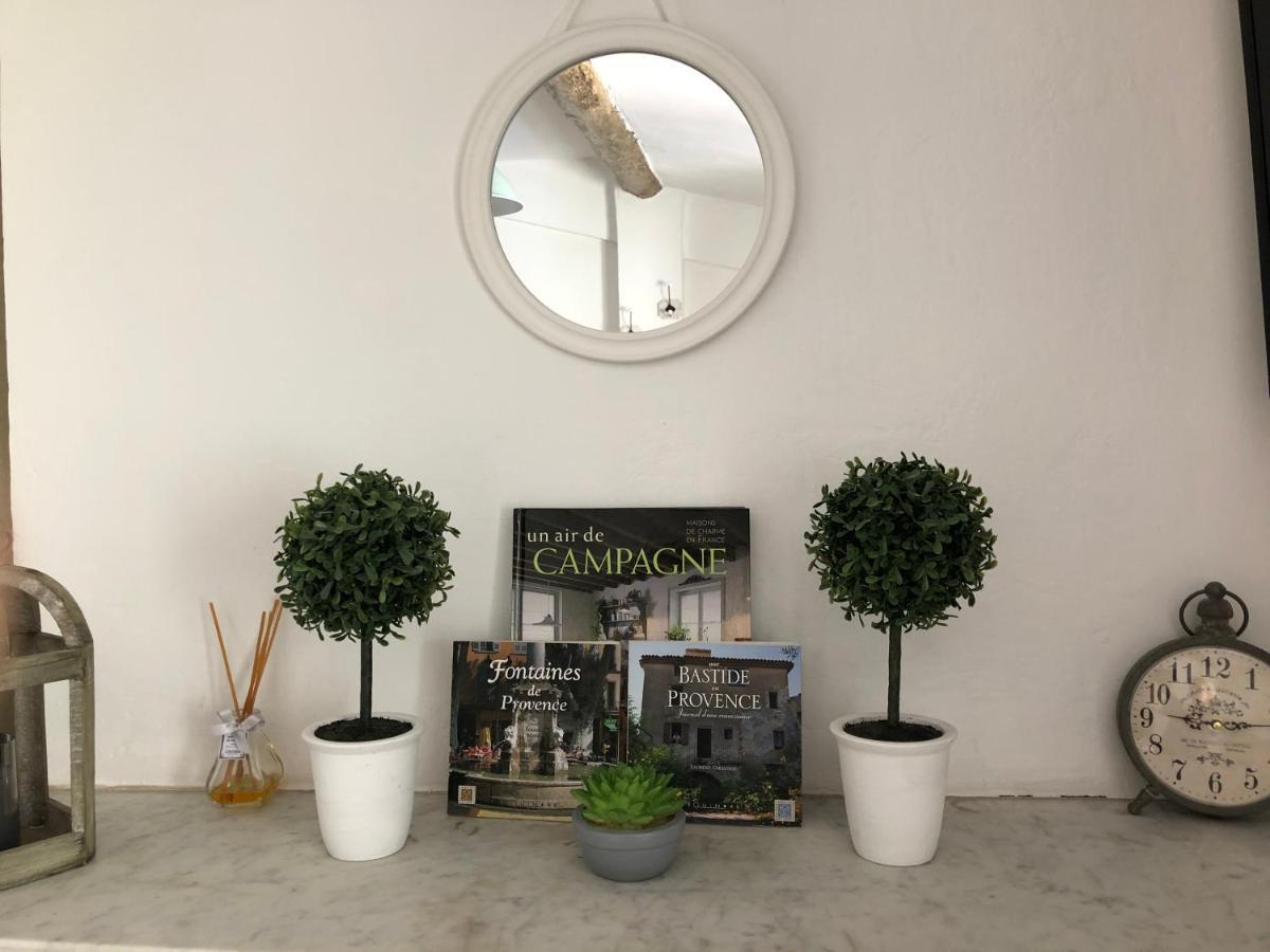 Hotel Le Flore Fréjus Eksteriør billede
