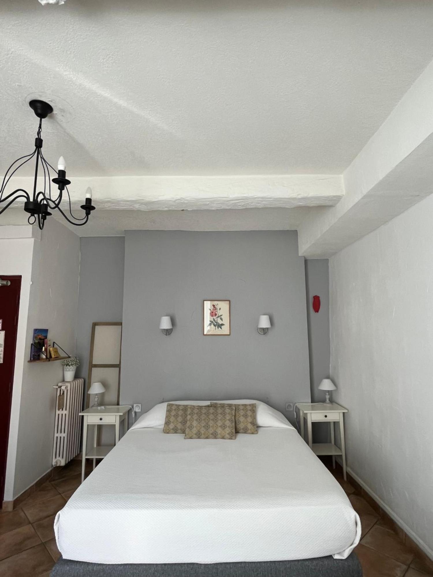 Hotel Le Flore Fréjus Eksteriør billede