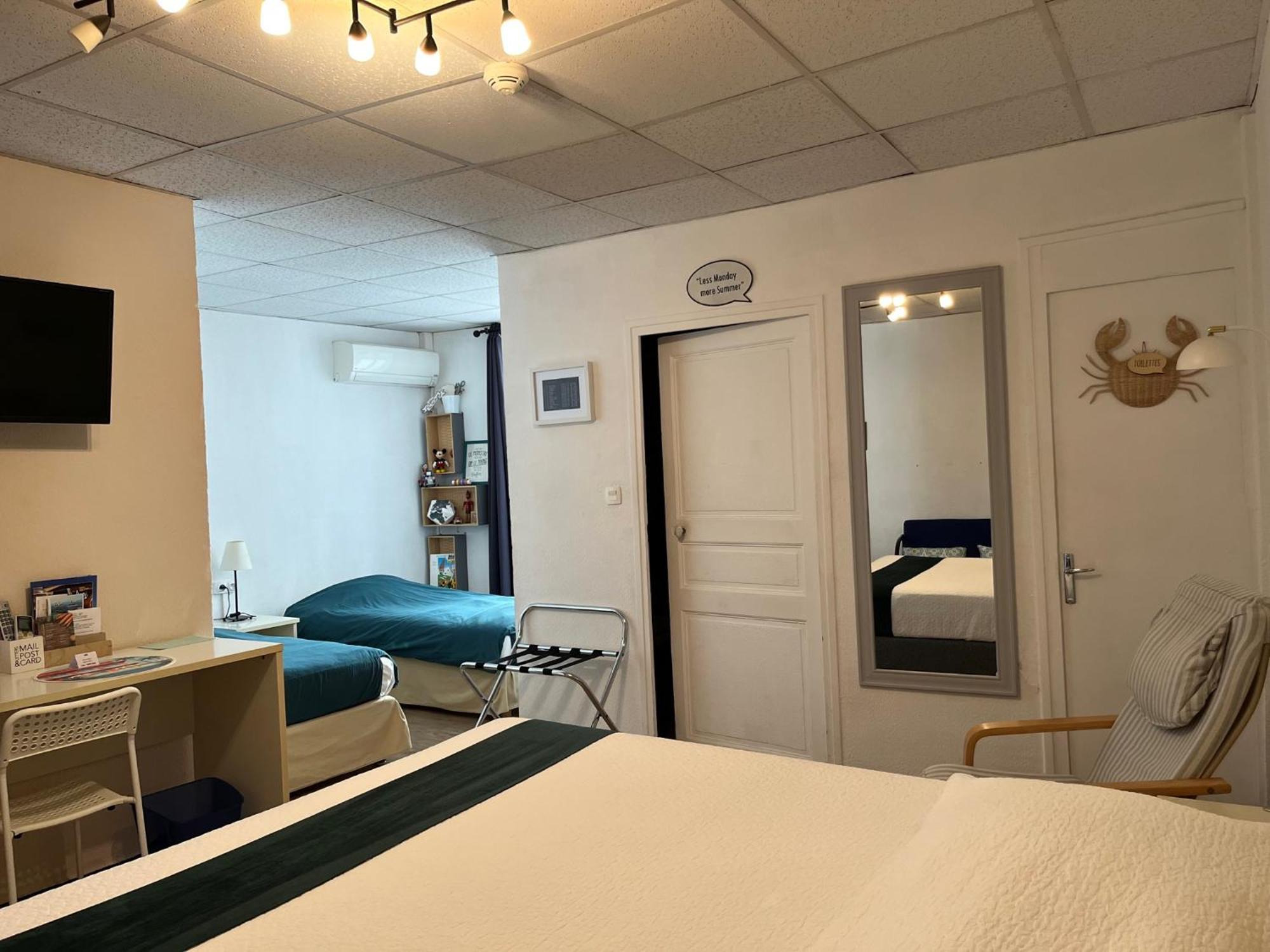Hotel Le Flore Fréjus Eksteriør billede
